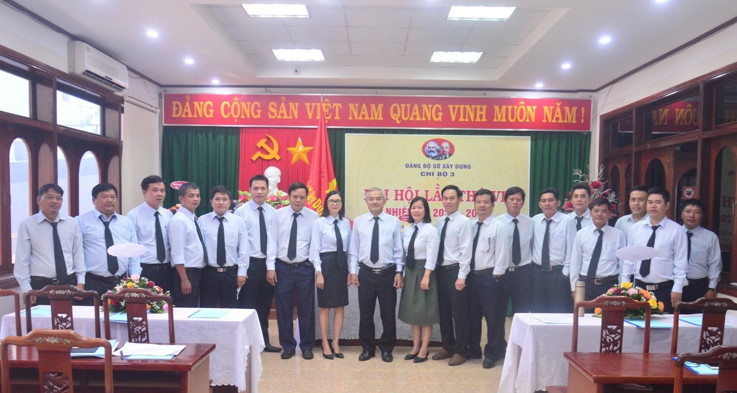 Hình ảnh tập thể đảng viên Chi bộ 3
