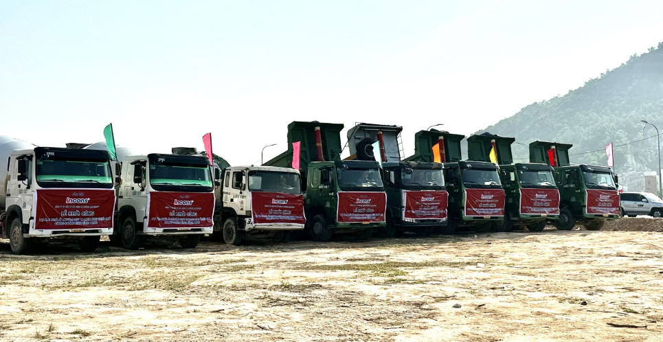 Xe khởi công